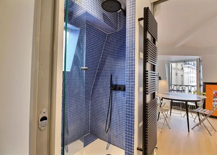 Spacious Comfortable Lägenhet *